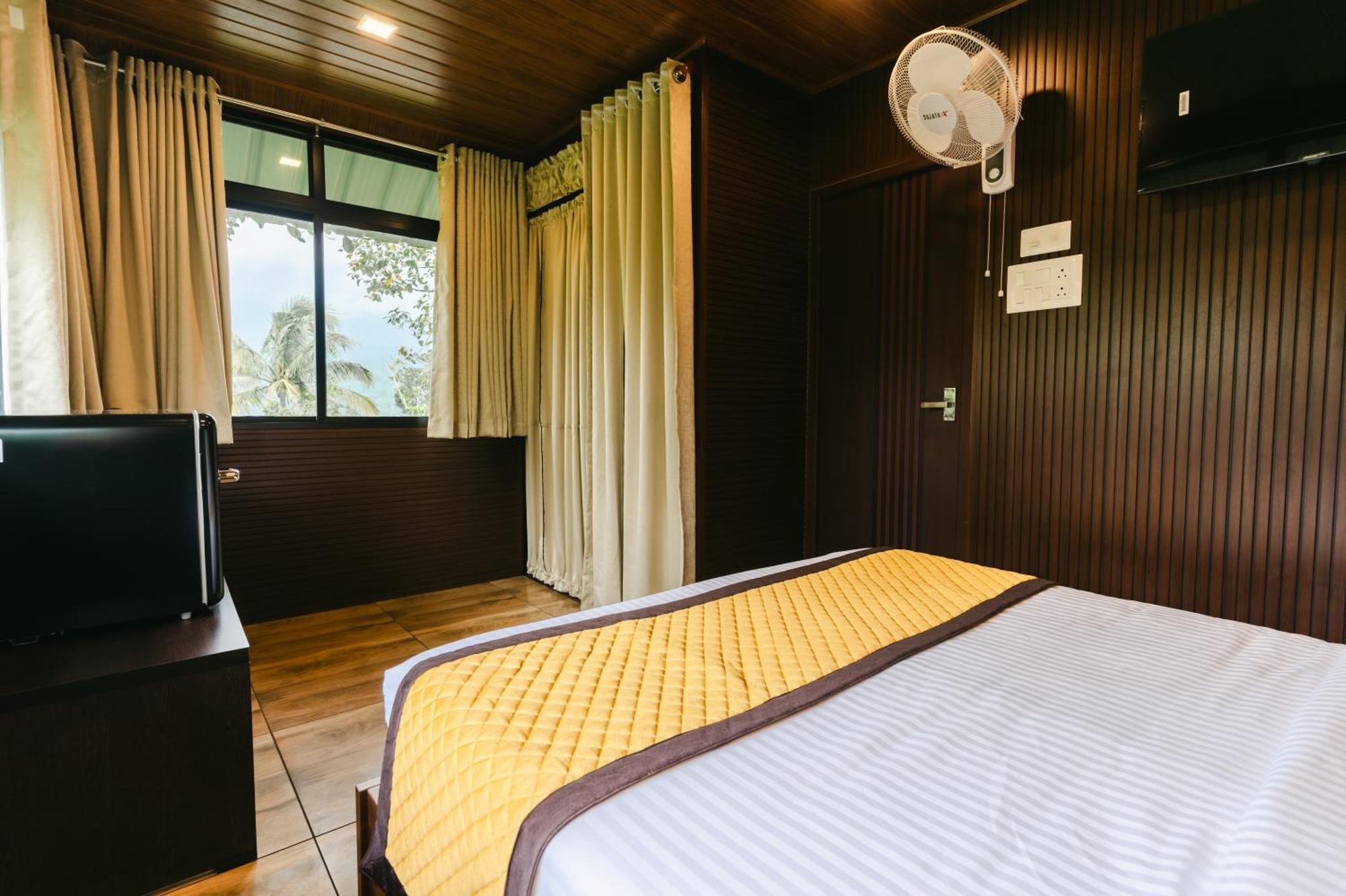 Swag Vista Resort Anachal Exterior photo