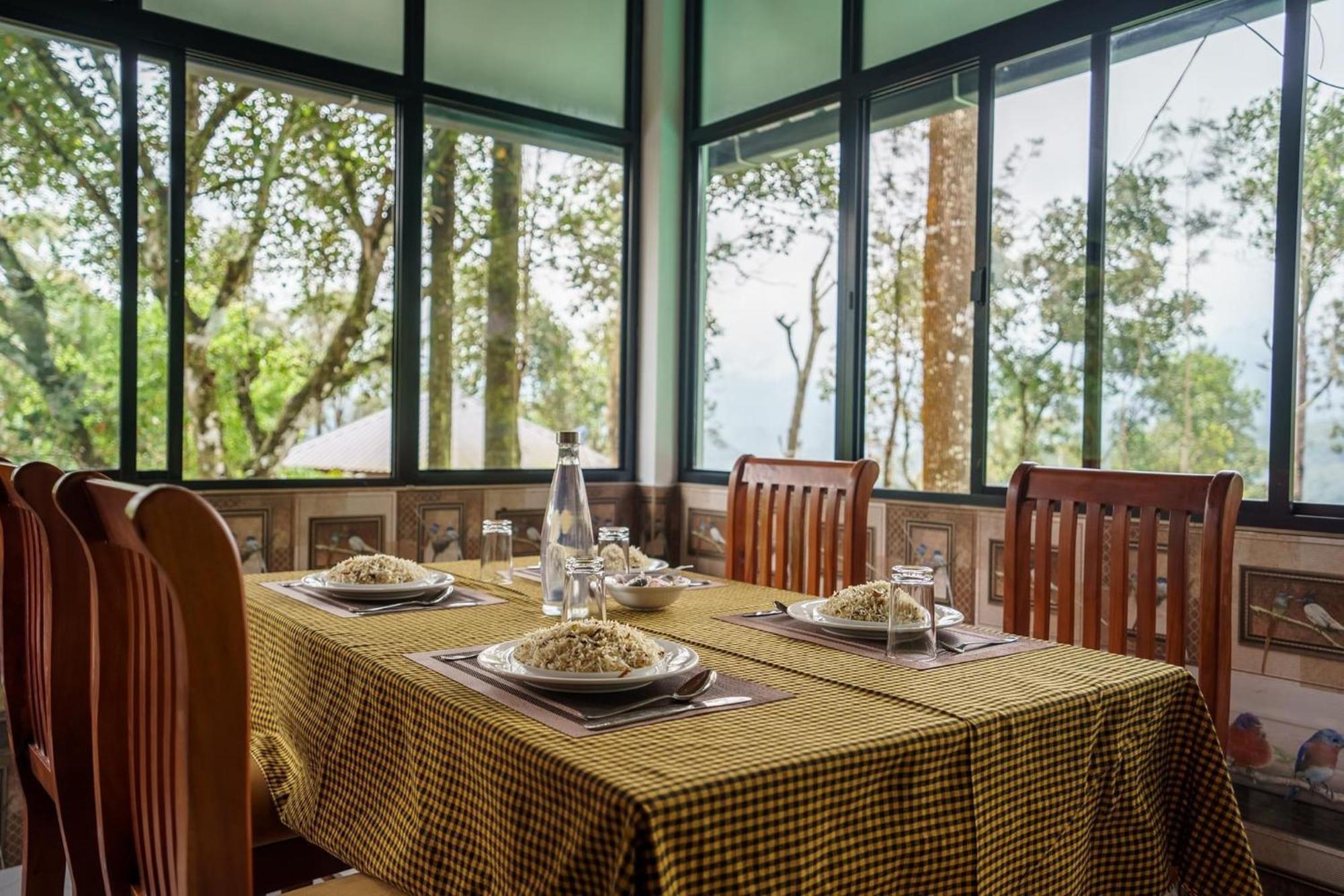 Swag Vista Resort Anachal Exterior photo
